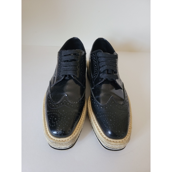 🔥SOLD🔥PRADA Wingtip Espadrilles Oxford Women's Shoes - Picture 2 of 12